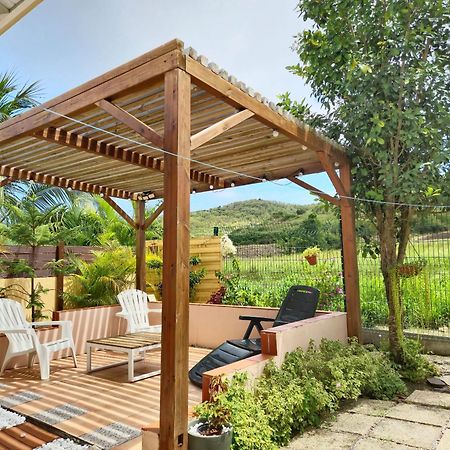 Maison Charmante A Sainte-Anne Avec Jardin Et Pergola En Bois. Exterior foto